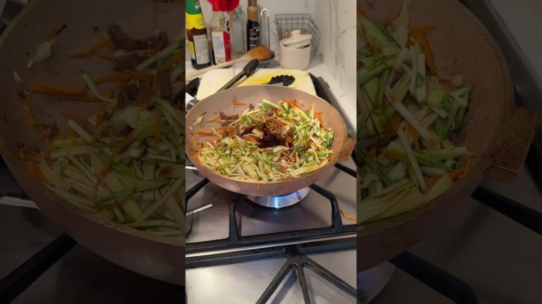 Fideos salteados EXPRESS (En menos de 20 minutos😱)