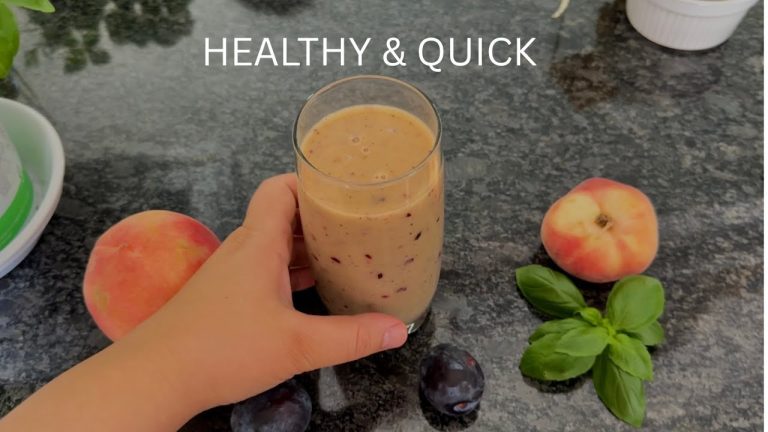 Easy & Healthy Smoothie Recipe | Banana, Plum, Kiwi & Peach |