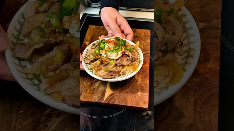 Beef Rice Bowl | Gyu-Don 규동 #shorts #cooking #cook #recipe #japanesefood #gyudon