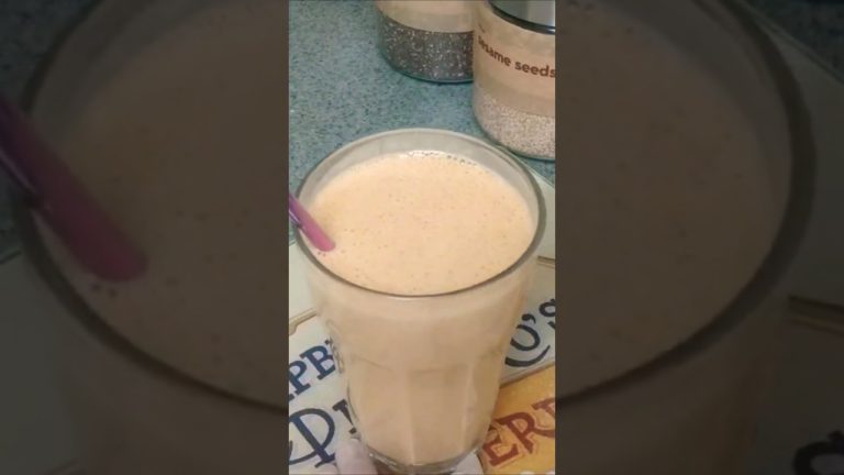 DELICIOUS!!! Sweet Potato Smoothie #smoothierecipes #superfoodsmoothie #smoothies