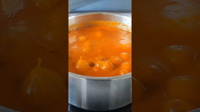 Best method for #lasagne & #pasta #sauce . Minced beef Ragù #cooking #homemade #food #recipe #shorts