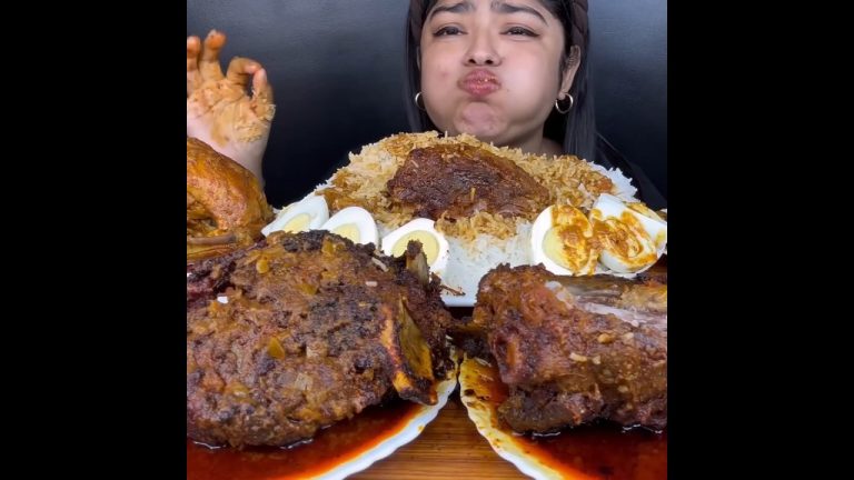 ASMR: EATING SPICY MUTTON CURRY🔥 BASMATI RICE || #shorts #mukbangn#asmreating #mukbangasmr #asmr