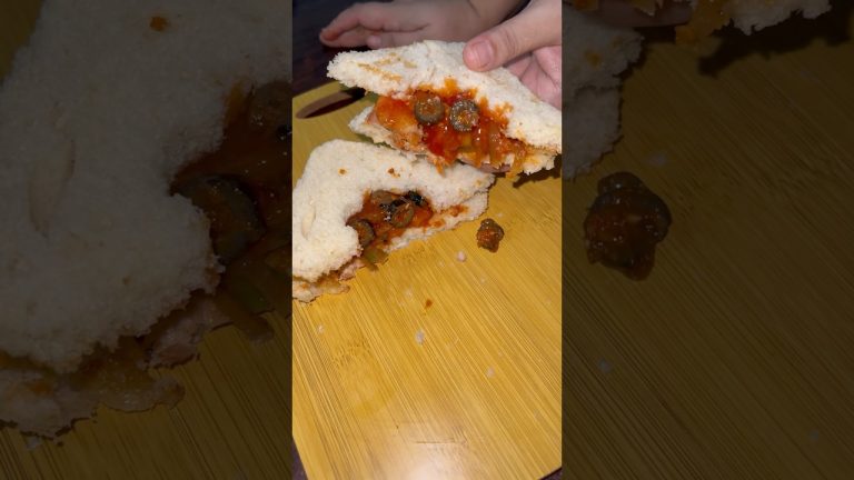 Chicken Steaks Sandwich Recipe #shortsfeed #tfskitchen #chickensteaks #sandwich #viral #trending