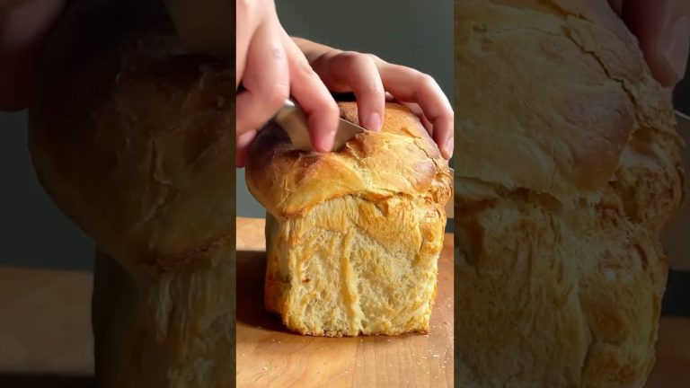 My 5 Ingredient Cottage Cheese Bread