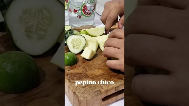 Detox de Manzana Pepino y Limón #JugoDetox #VidaSaludable #RecetasSaludables #pepino #manzana #limon