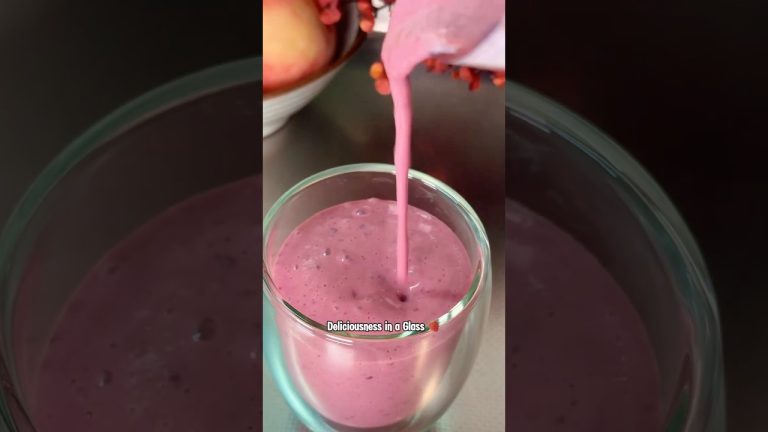 4-Ingredient High-Protein Raspberry🍓 Smoothie | 18g Protein Breakfast in 1Minute#shorts#foodie