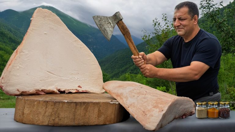 Cooked The Juiciest Camel Hump! Egypt Recipe from 3000 BC🐫