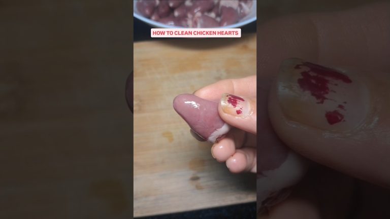 how to clean chicken hearts/ easy way to clean chicken hearts #shorts