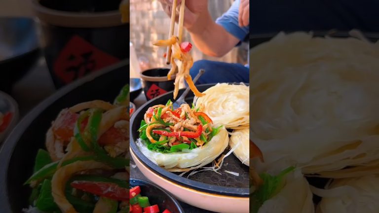 Chinese burger Fish-flavored shredded pork