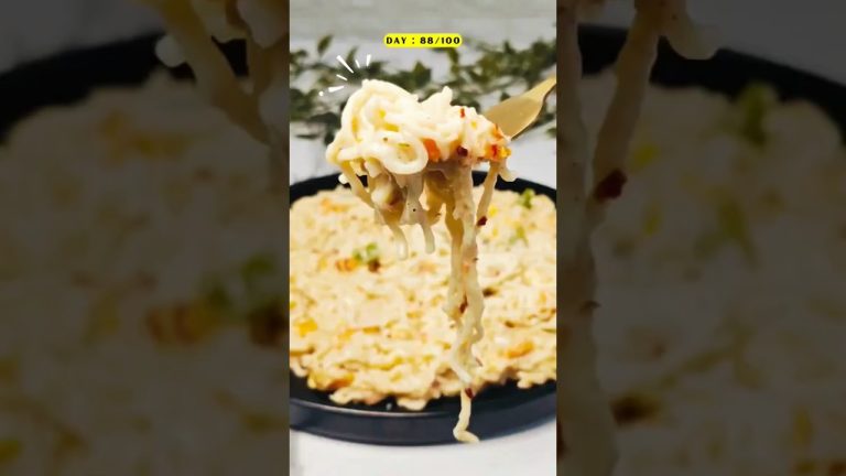 Super Unique White Sauce Maggi  😜❤#shorts #youtube #viral #maggi