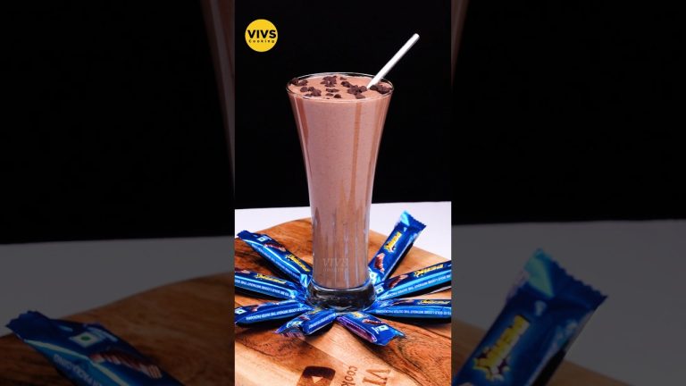 Perfect Chocolate 🤤 Shake #asmr #shorts #vivscooking
