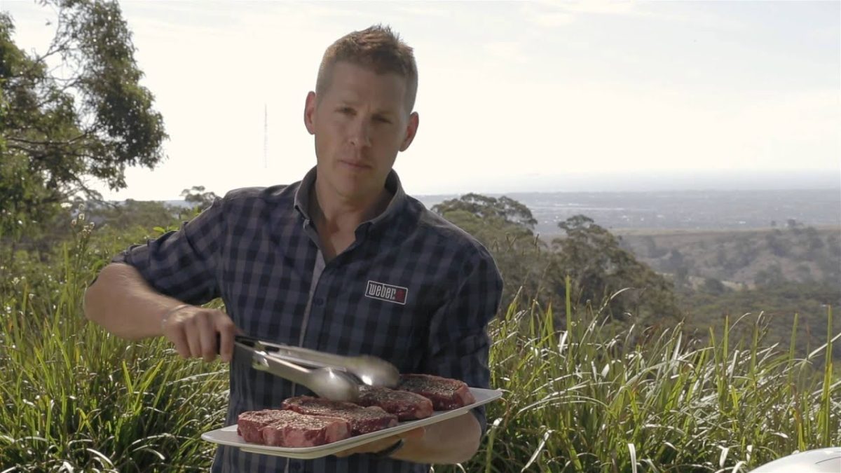 Grilling Steaks on your Weber® Q™