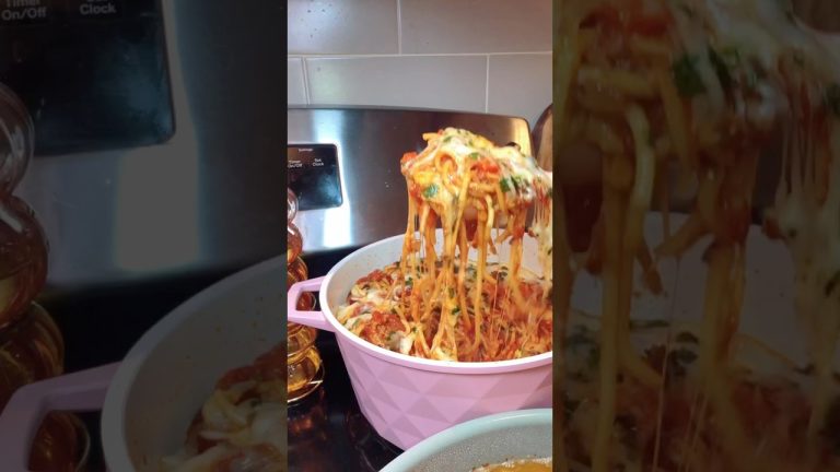 Cook dinner with me #spaghetti #catfish