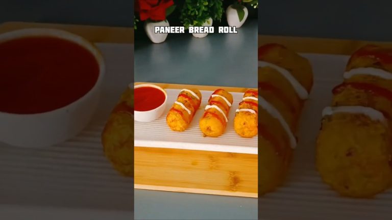 trending paneer bread roll recipe 😋😍#shorts #ytshorts #trending #viral #easy #snacks #shortsfeed