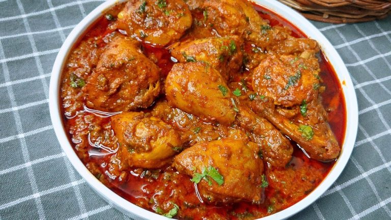 Dhaba Style Chicken Curry Recipe | मसालेदार झटपट चिकन करी | Restaurant Style Chicken Curry at Home
