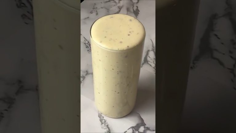 Peach Smoothie – The Creamiest Peach Smoothie Recipe