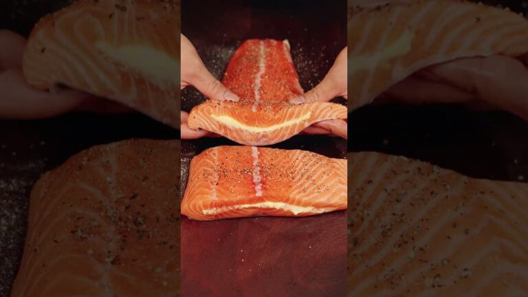 ✨ Butter + Salmon = Flavor Explosion ✨Stuffed creamy butter right into the salmon