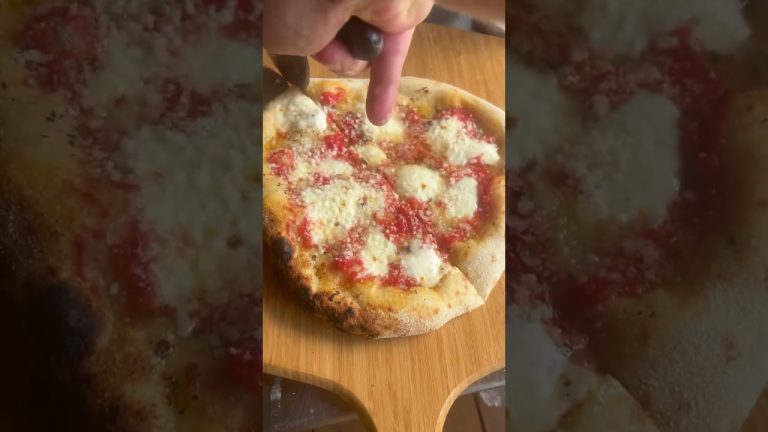 Easy Neapolitan Pizza Dough Recipe for Beginners 🍕 | Step by Step