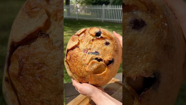 Blueberry Bread Crumb Reveal