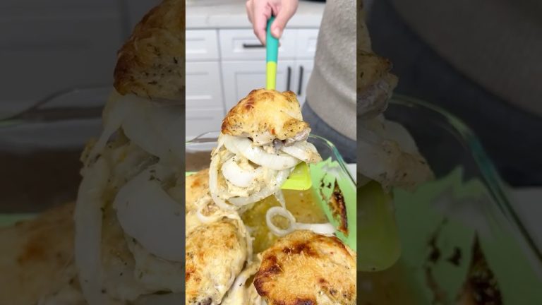 How did I not know about this easy Chicken dinner  #easyrecipe #recipe #chicken #dinner #onions