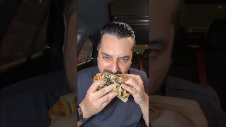 BBQ Station have got their version of the famous Paratha sandwich 🔥🫓🍗chicken paratha sandwich