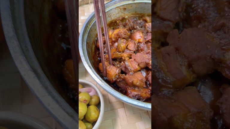 Ba chỉ kho sả – Braised Pork Belly with Lemongrass