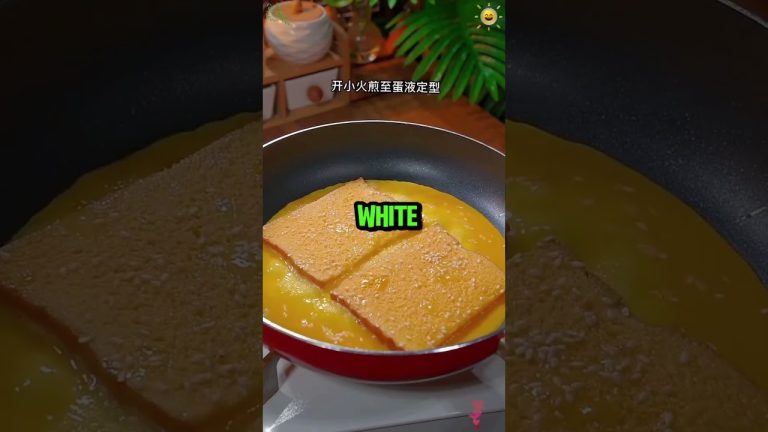 5-Minute Egg Bread Sandwich!