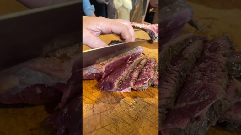 Une bonne côte de bœuf au barbecue avec @GueuletondesBonsVivants 🥩 #bonnecuisine #bbq #beef #food