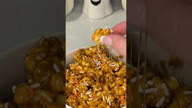 viral pumpkin marshmallow popcorn recipe 🎃🍿 #recipe #shorts #popcorn #easyrecipe #dessert #food