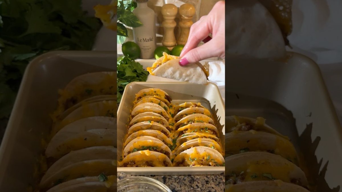 These disappear so fast! Low Carb Mini Soft Tacos  #lowcarb #tacos #easyrecipe