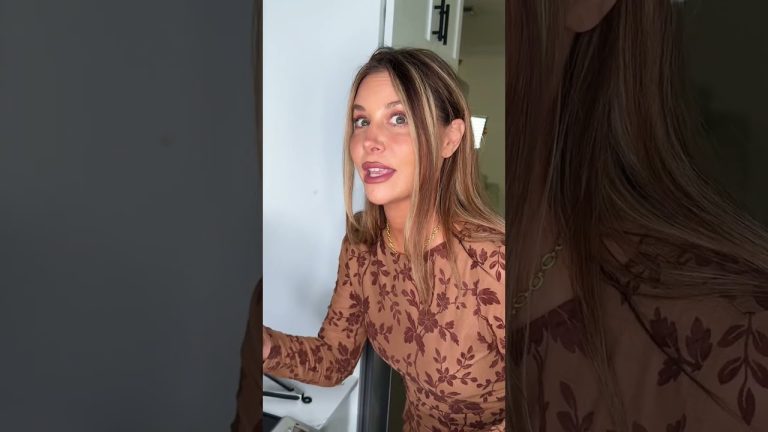 Smothered is the way to do pork chops right 😋 #smotheredporkchops #porkchops