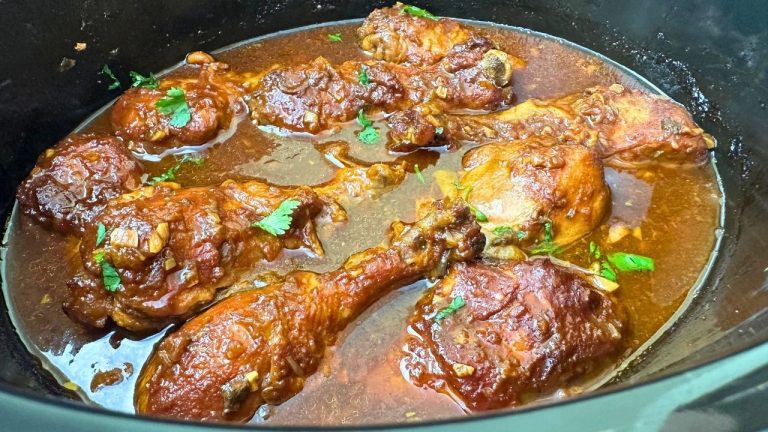 5 Ingredients to Incredible Crockpot Chicken! Easy Chicken Leg Recipe for Busy Nights