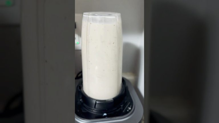 Banana juice recipe #shortsviral #food #tending #viralreels #viralshort #viralvideo