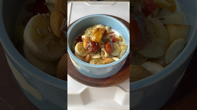 Protein Shake for Stronger Bones and Glowing Skin #shorts #ytshorts #shortsfeed #food #youtubeshorts