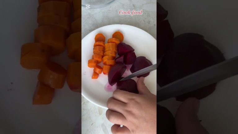 #food #cooking #trending #recipe #howtomakewhitesaucepasta #howtomakecakecreamathome #pasta