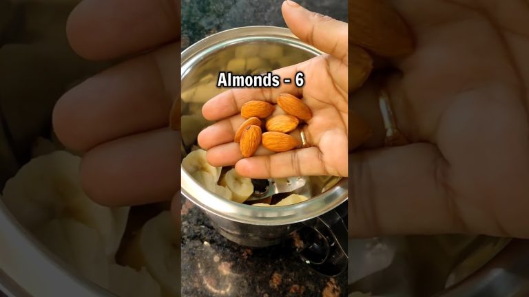 Healthy Banana 🍌 Milkshake #milkshake #shortsfeed #shortfeed #bananamilkshake