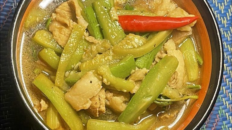 Cooking Pork with Luffa Gourd 🥘 | Simple, Healthy & Delicious Recipe”