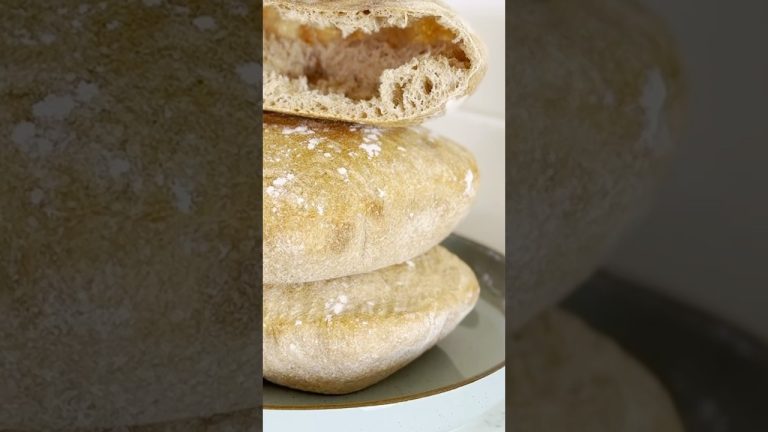 Say Goodbye to Store-Bought: Make Fluffy Whole Wheat Sourdough Pita at Home!
