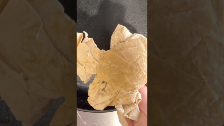 The Best Way to Clean Your Cast-Iron Skillet