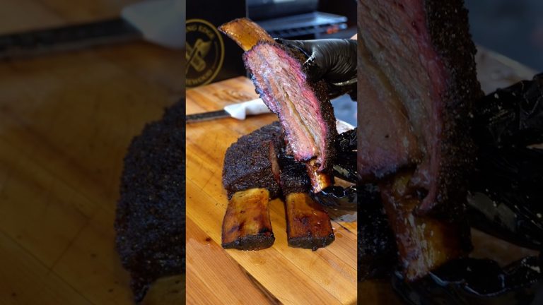 Smoked Dino beef ribs like a pro on Oklahoma Joes Reverse Flow Offset