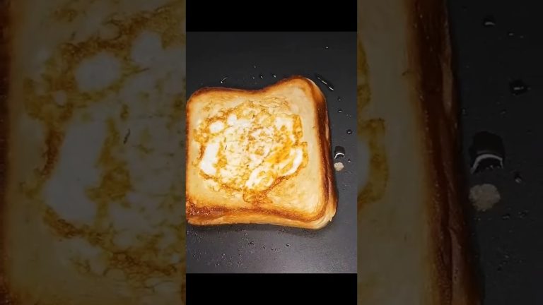 Easy 2 minutes bread recipe 😋😋 #recipe #deliciousfood #food #easyrecipe #cooking #breadrecipe