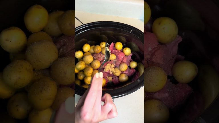 Simple & Satisfying: Garlic Steak & Roasted Potatoes 🥔🥩
