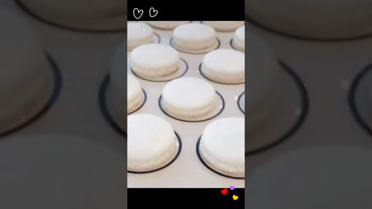 Macarons 🙃 #lifeisbutadream #food #whowillbemylifepartnerta #dessert #smallbusinesstips