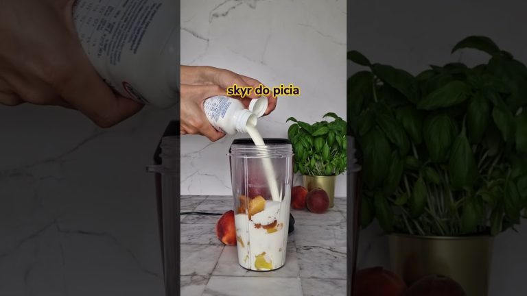 🍑 Koktajl Brzoskwiniowy z Skyrem i Mlekiem – Pyszny, Zdrowy i Kremowy! | Mango.pl