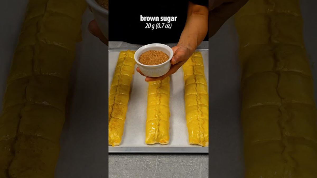 Desert in 5 minutes! Just puff pastry and apples #shots #beeffry #cooking #recipe