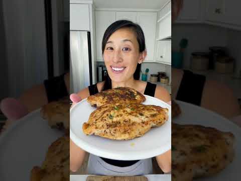 How to Cook Chicken on the Stovetop #shorts