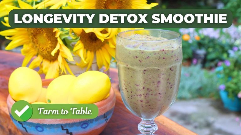 Longevity Detox Smoothie | Daily Anti-Inflammatory Recipe for Healthy Aging | Dr. Joanette