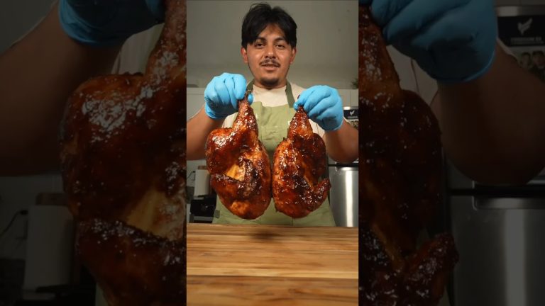 Make the juiciest chicken at home! #EasyGrillEO #eastoaksmoker #eastoakpartner @eastoakliving2080