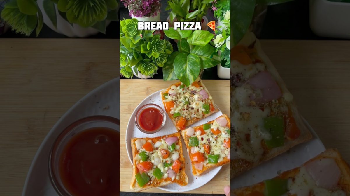 Gar pe hi banaye bread pizza #breadpizza #shorts #easyrecipe