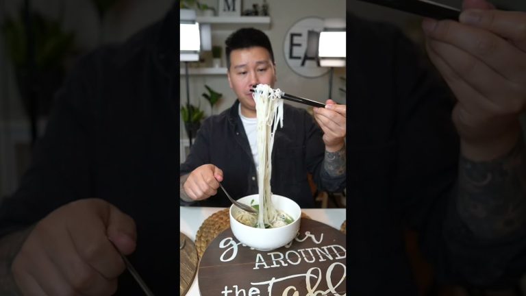 Pho Ga Chicken Pho Vietnamese Food Chicken Noodle Soup Follow for More Asian Recipes Food Adventure